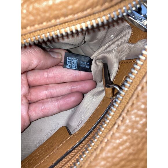 MICHAEL KORS, SMALL BROWN LEATHER CROSSBODY BAG (ASIS) - Picture 12 of 16